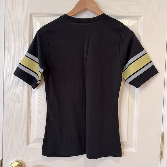 DC Comics Batman TShirt - Picture 2 of 4